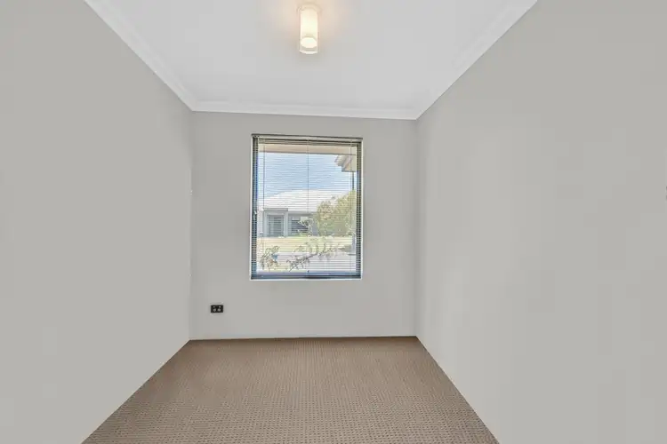 Fifth view of Homely house listing, 2 Hazelgrove Crescent, Millbridge WA 6232