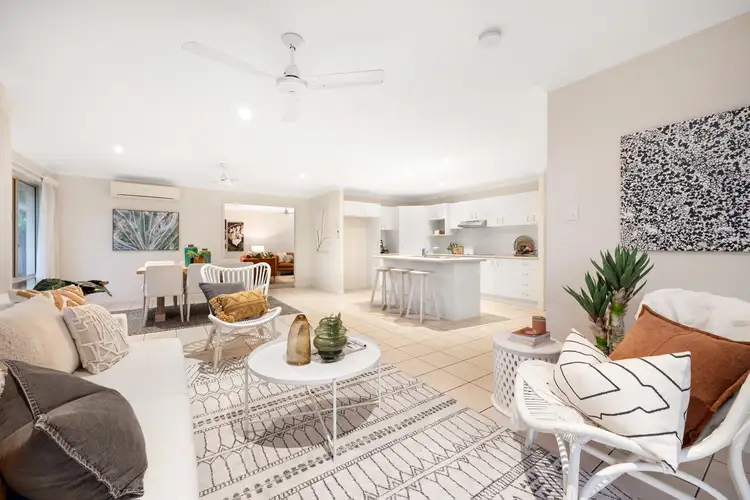 5 Pettys Road, Everton Hills QLD 4053