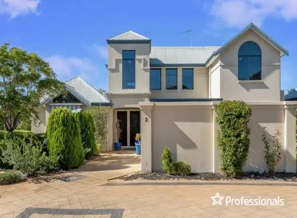 2 Hidcote Nook, Canning Vale WA 6155