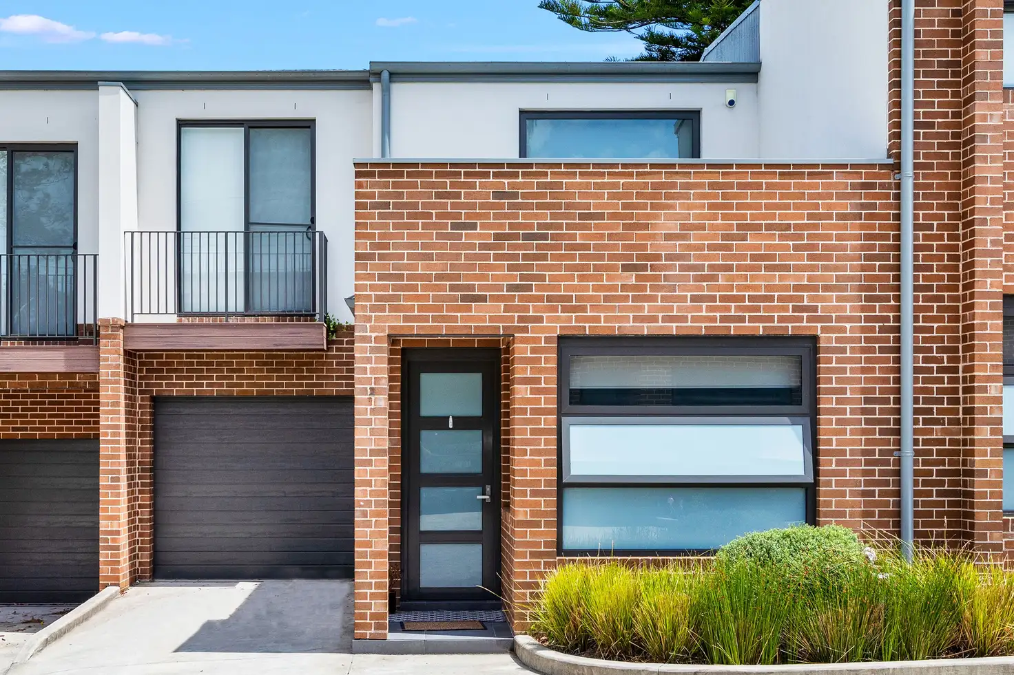 Main view of Homely townhouse listing, 2/24 Kenna Place, Gymea NSW 2227