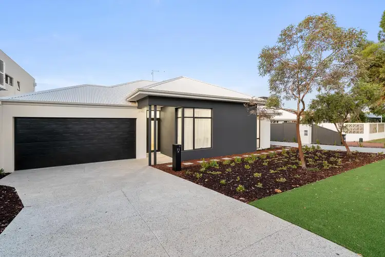 71A Holman Street, Alfred Cove WA 6154
