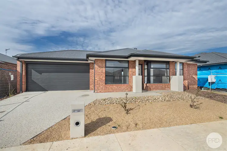 Second view of Homely house listing, 37 Walters Way, Alfredton VIC 3350