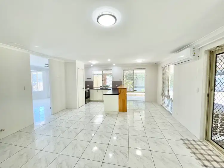 Third view of Homely house listing, 6 Roosevelt Place, Redcliffe WA 6104