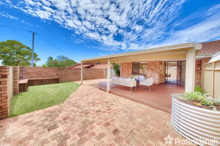 2/54 Tuart Street, Yokine WA 6060