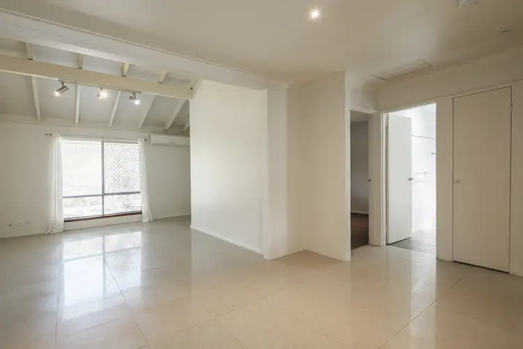 Fifth view of Homely villa listing, 2/143 Railway Pde, Mount Lawley WA 6050