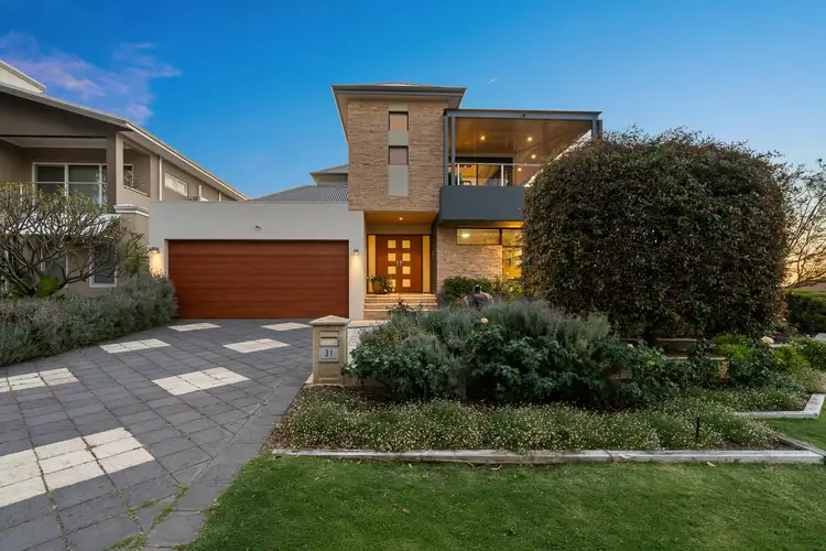 31 Sergeant Road, Melville WA 6156
