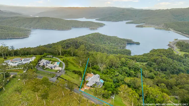 528 The Panorama, Tallai QLD 4213
