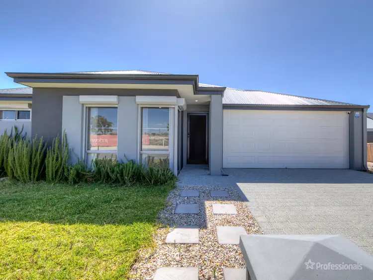 Second view of Homely house listing, 31 Barakee Entrance, Yanchep WA 6035