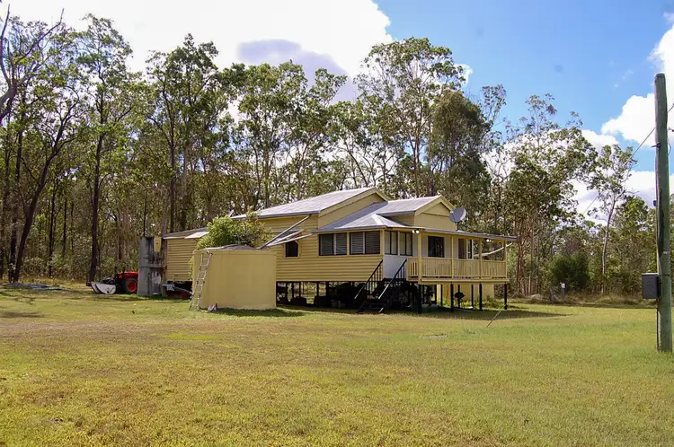 2176 Old Tenterfield Road, Kippenduff NSW 2469