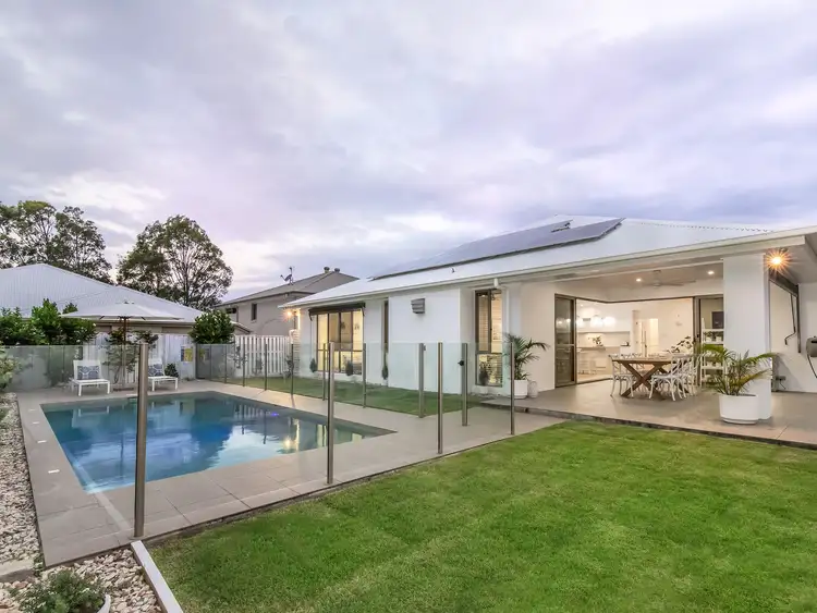 87 Observatory Drive, Reedy Creek QLD 4227