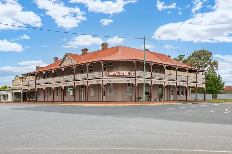 27 Waterview Street, Ganmain NSW 2702