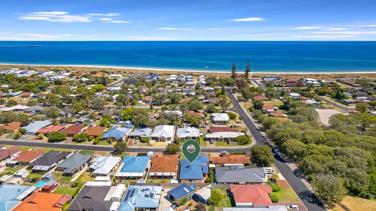 Second view of Homely house listing, 4 Honeyeater Crescent, Geographe WA 6280