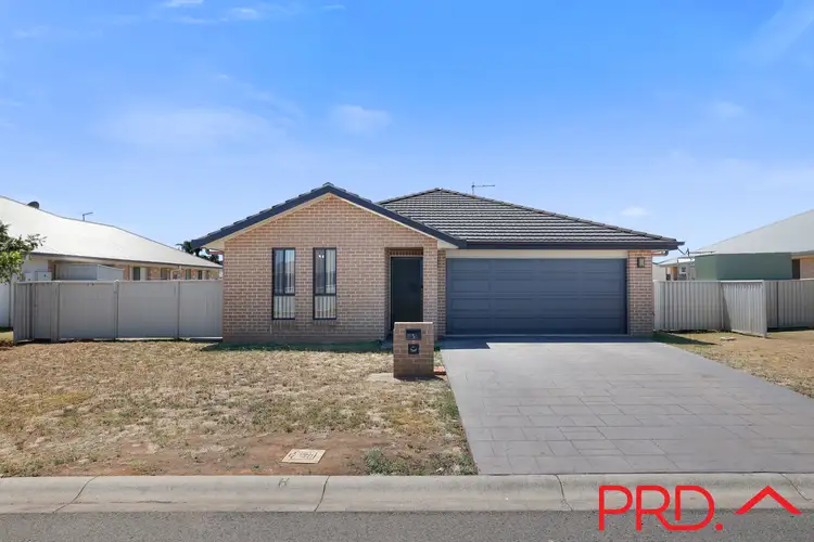 5 Carnegie Place, Tamworth NSW 2340