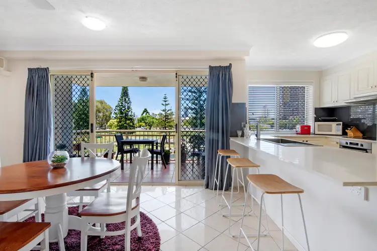 6/74-78 Thomas Drive, Chevron Island QLD 4217