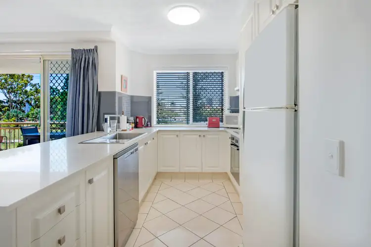 Fourth view of Homely apartment listing, 6/74-78 Thomas Drive, Chevron Island QLD 4217