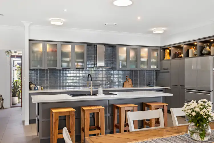 5 Houghton Close, Thornlands QLD 4164