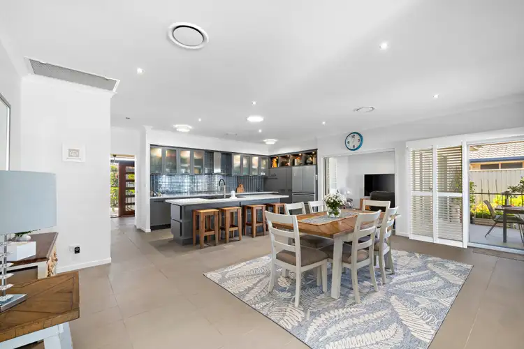 Third view of Homely house listing, 5 Houghton Close, Thornlands QLD 4164