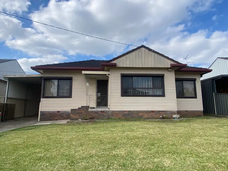 18 Craig Street, Smithfield NSW 2164