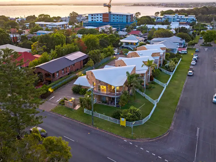 5/1 Caroline Street, Woody Point QLD 4019