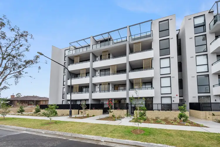 3 Schofields Farm Road