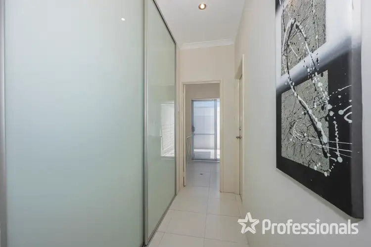 Seventh view of Homely house listing, 18 Hirani Link, Aveley WA 6069