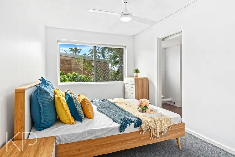 2/22 Leonard Avenue, Surfers Paradise QLD 4217