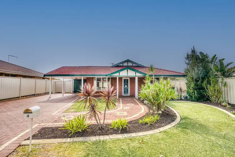 4 Serene Close, Ballajura WA 6066