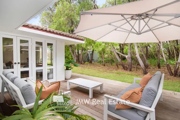 2/8 Pine Court, Quindalup WA 6281