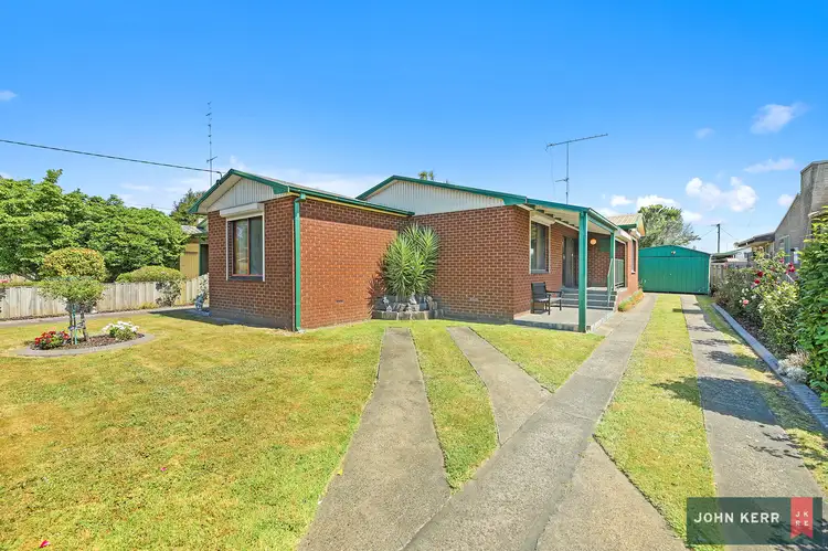 9 Trent Street, Newborough VIC 3825