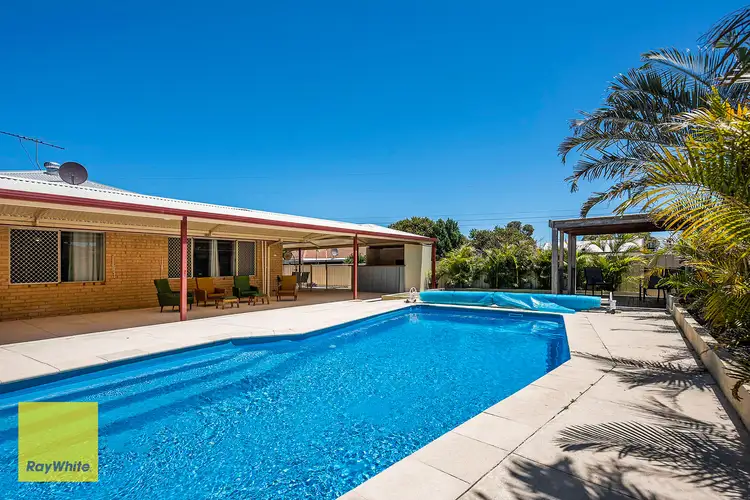 5 Acorn Close, Forrestfield WA 6058