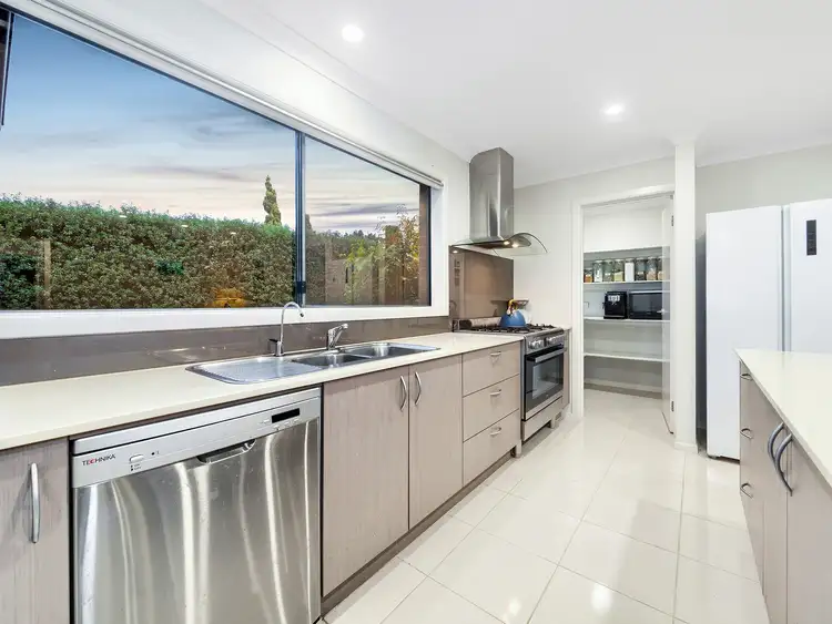 Sixth view of Homely house listing, 27 Albida Parade, Lyndhurst VIC 3975