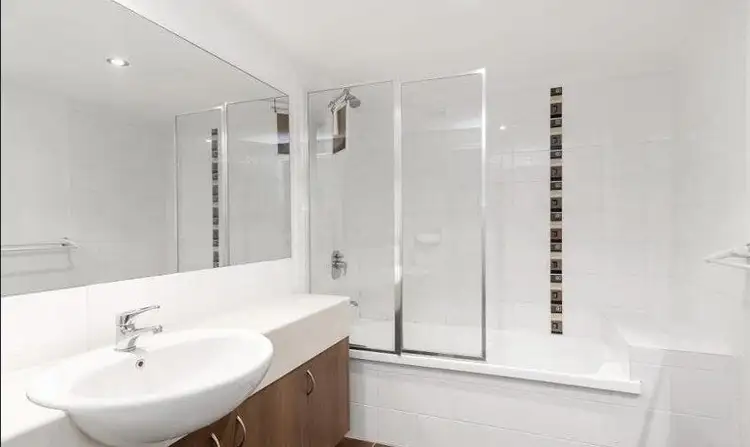 Third view of Homely house listing, 19/6 Fifth Avenue, Burleigh Heads QLD 4220