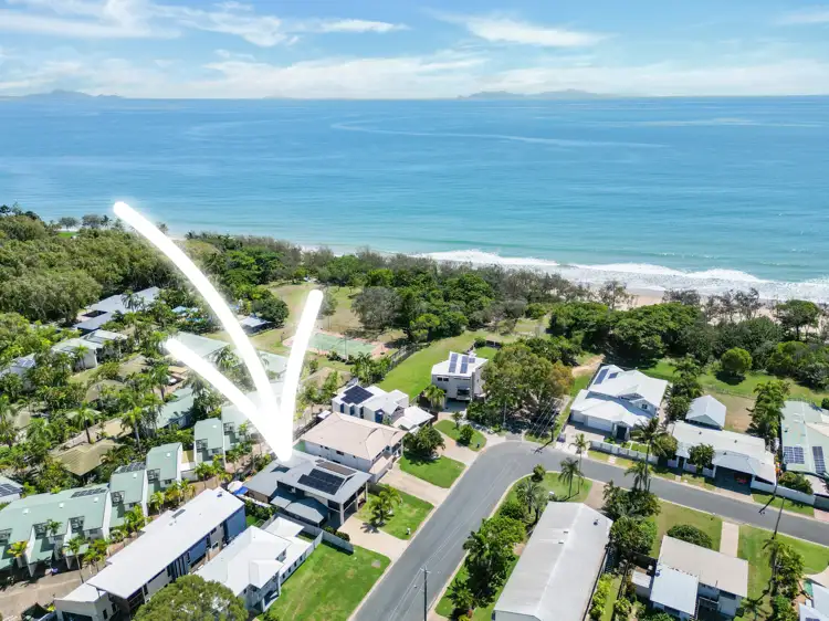 3 Pitt Street, Blacks Beach QLD 4740