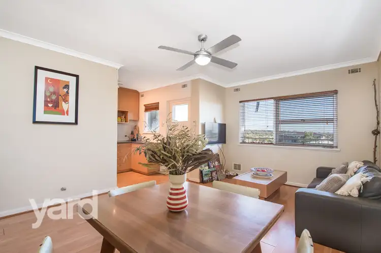 Fourth view of Homely apartment listing, 18/9 Preston Point Road, East Fremantle WA 6158