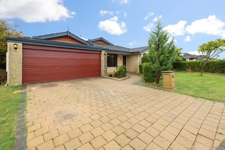 38 Amherst Road, Canning Vale WA 6155