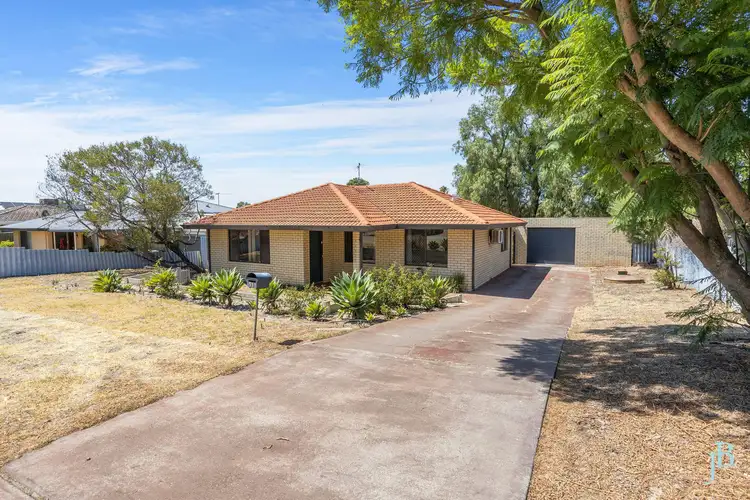 11 Gloves Place, Beechboro WA 6063