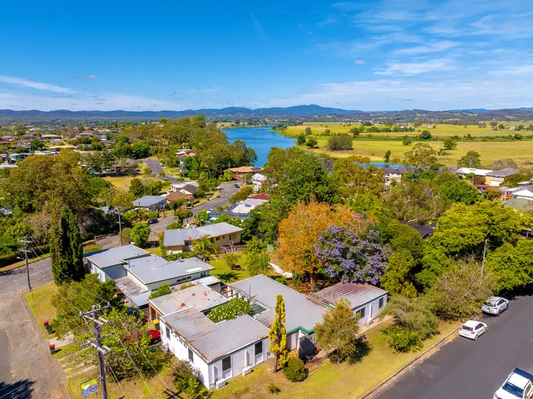 78 Bayview Crescent, Taree NSW 2430