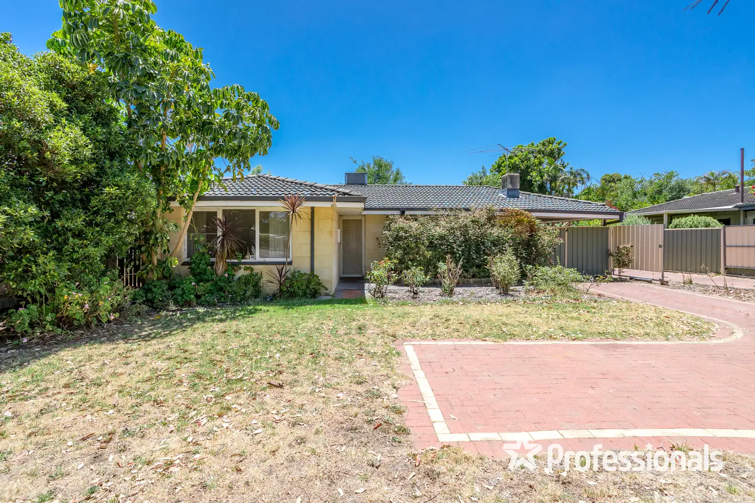 Main view of Homely house listing, 139 Forrest Road, Armadale WA 6112