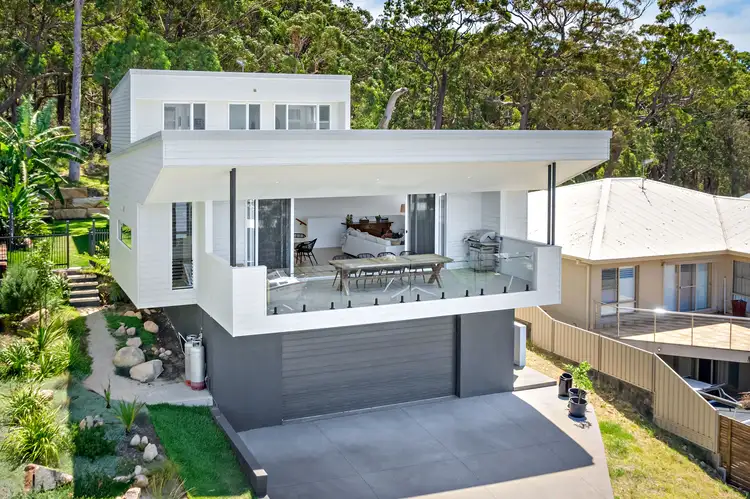 16 Jackson Close, Salamander Bay NSW 2317