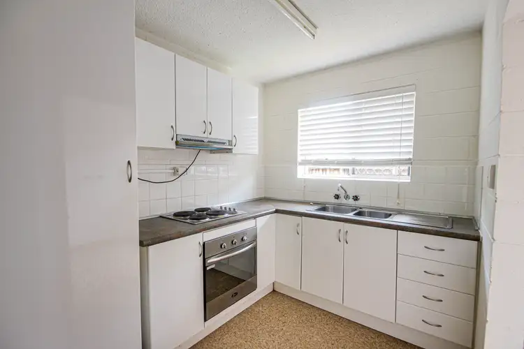 Fifth view of Homely unit listing, 2/8 Hague Street, East Mackay QLD 4740