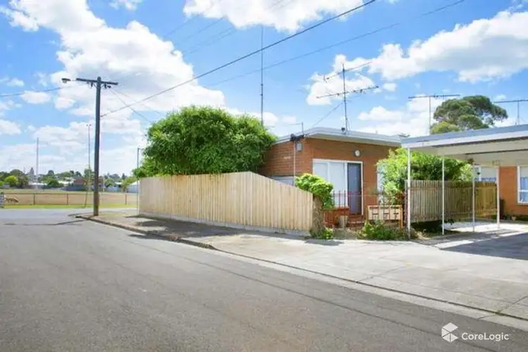2/83 Elizabeth Street