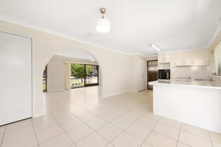Sixth view of Homely house listing, 52 Cadogan Street, Carindale QLD 4152