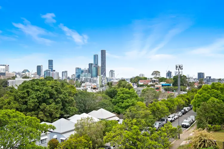 21/16-24 Lower Clifton Terrace, Red Hill QLD 4059