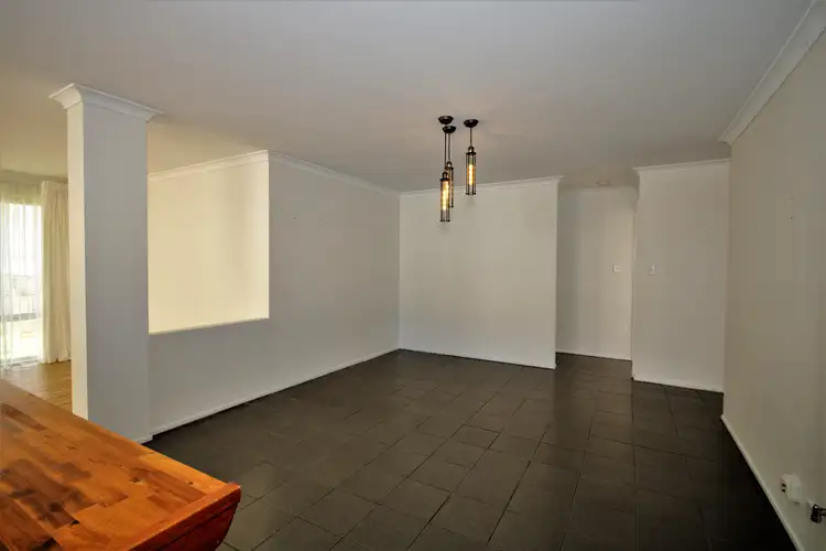 Fifth view of Homely house listing, 6 Belinda Place, Australind WA 6233