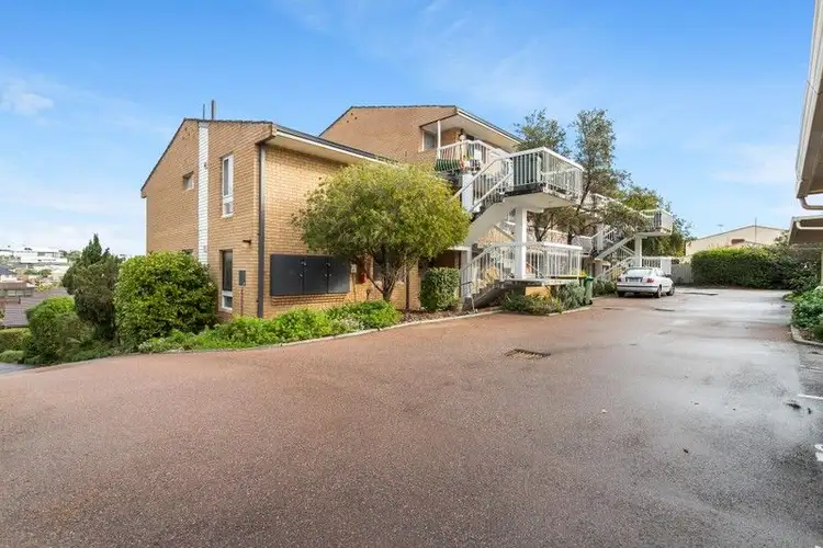 32/75 Stanley Street, Scarborough WA 6019