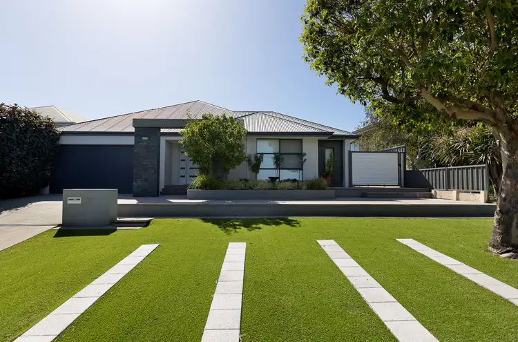 58B Coleman Crescent, Melville WA 6156