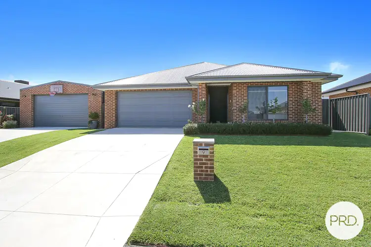 Main view of Homely house listing, 9 Dirrinan Court, Wirlinga NSW 2640