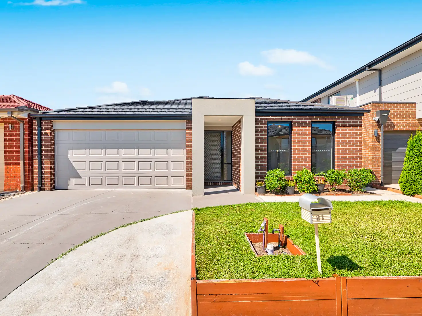 Main view of Homely house listing, 21 Quattro Avenue, Cranbourne East VIC 3977