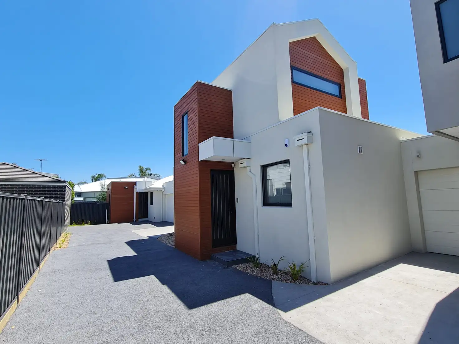 Main view of Homely townhouse listing, 2/33 Dove Avenue, Altona VIC 3018