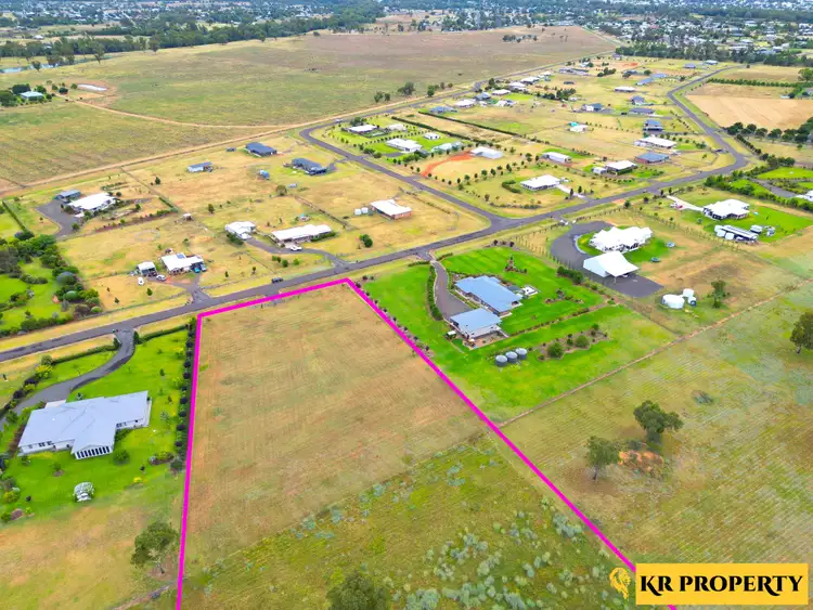 223 Riverside Drive, Narrabri NSW 2390